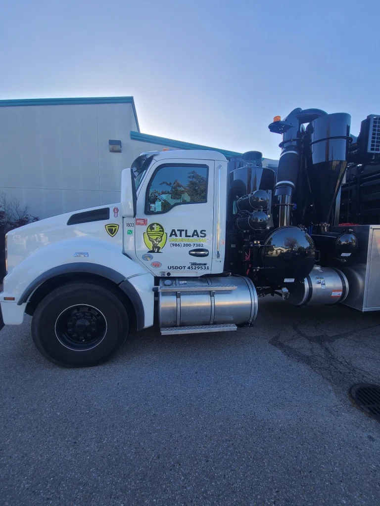 Atlas Underground Truvac HXX hydro excavation truck operating in Meridian Idaho